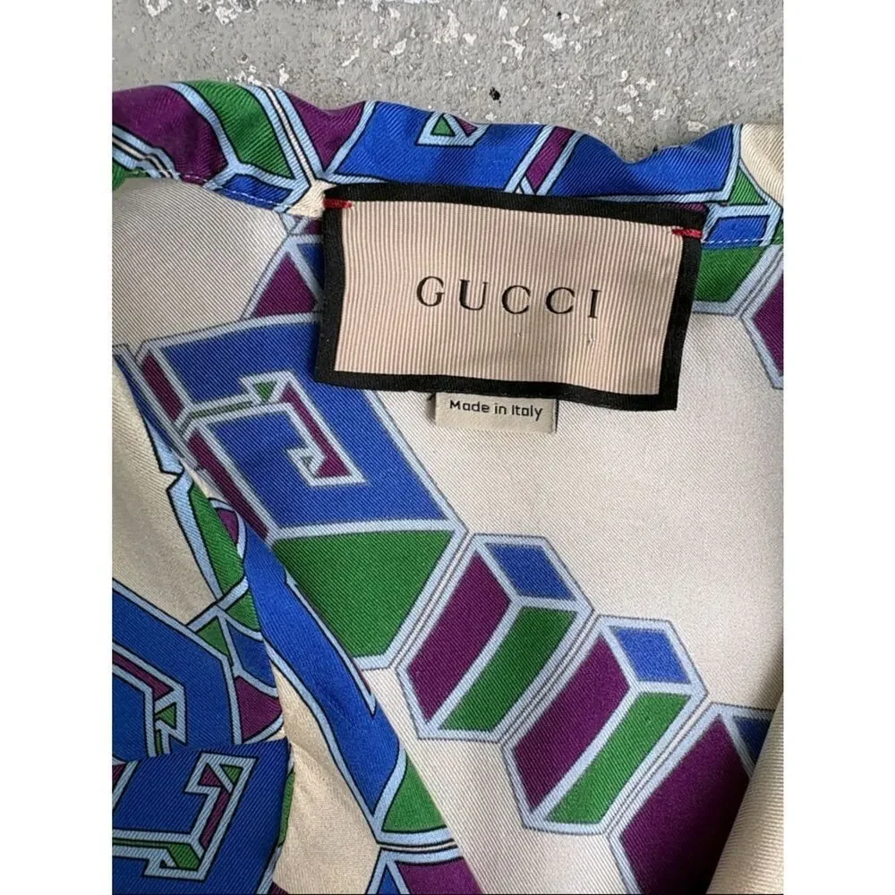 Gucci silk 3-D men’s bowling shirt